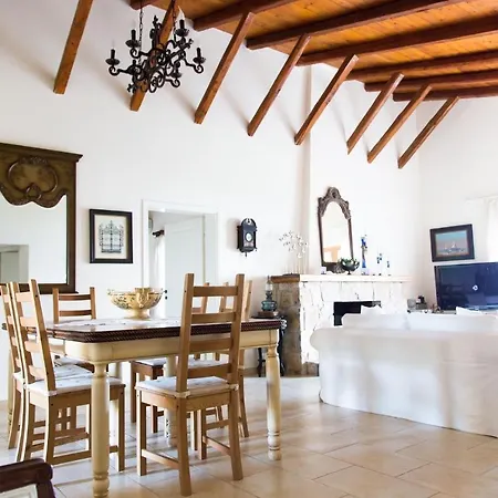 Seafront Luxury W3-ensuite Br Bbq Вилла Эретрия