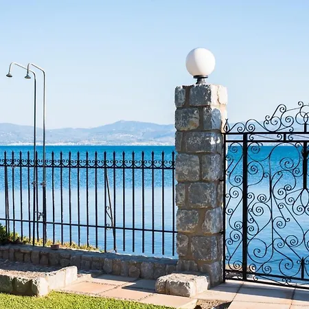 Seafront Luxury W3-ensuite Br Bbq *